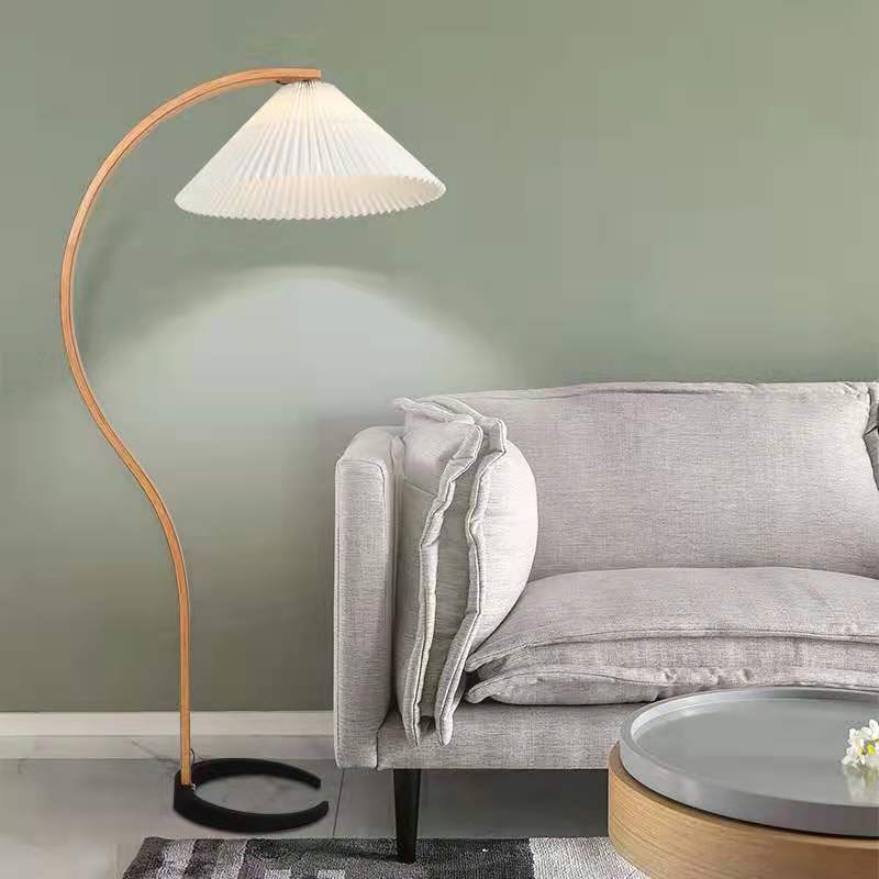 Oboe Arching Floor Lamp