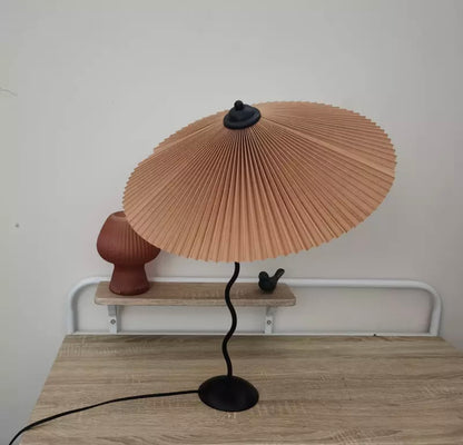Wiggly Pleated Table Lamp